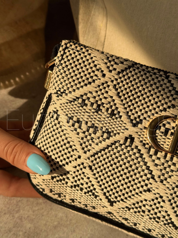 کیف پاسپورتی دینا کنفی دیور Dior