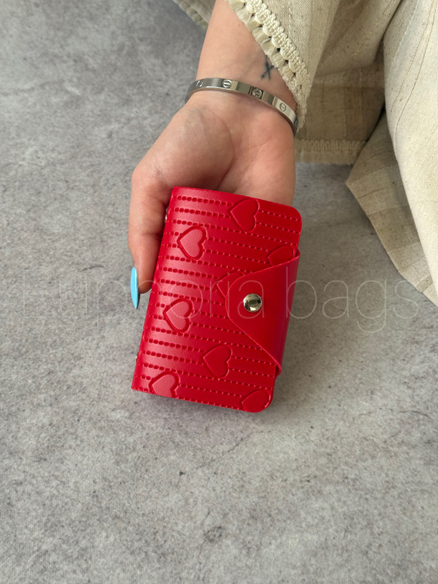 قرمز